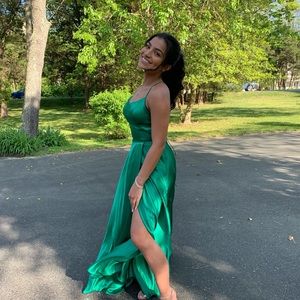 Meet your Posher, Sydney